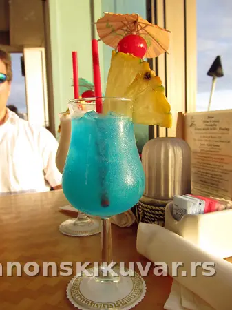 BLUE HAWAIIAN