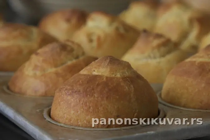 BRIOŠI NA HOLANDSKI NAČIN