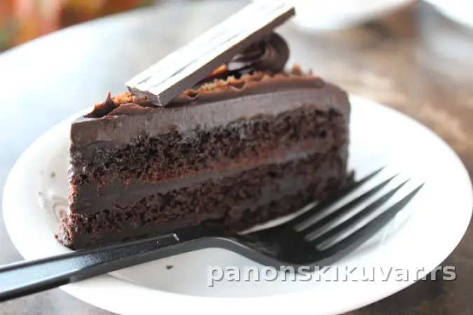 ČOKOLADNA KREMASTA TORTA