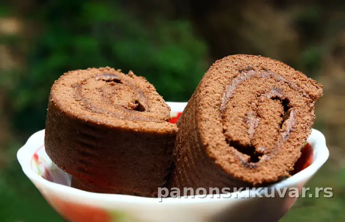 ČOKOLADNI ROLAT