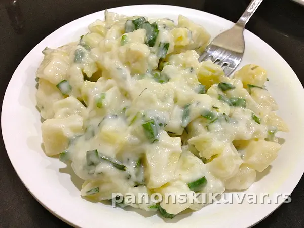 KROMPIR SALATA SA MAJONEZOM