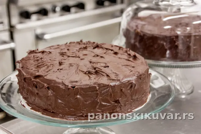 MAJSKA TORTA