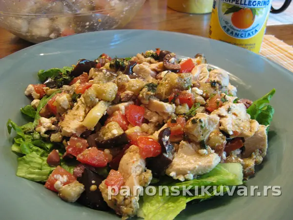 OKREPLJUJUĆA SALATA