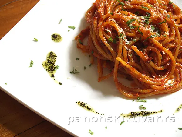 PASTA SUTE - ŠPAGETE