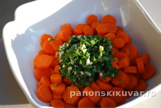 SALATA OD ŠARGAREPE