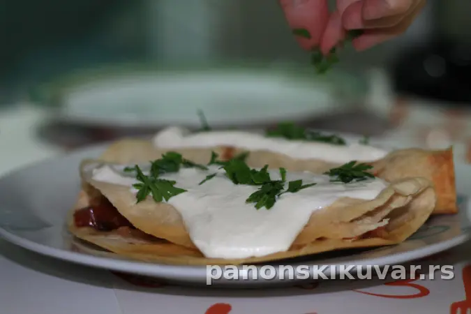TORTILJE SA POVRĆEM